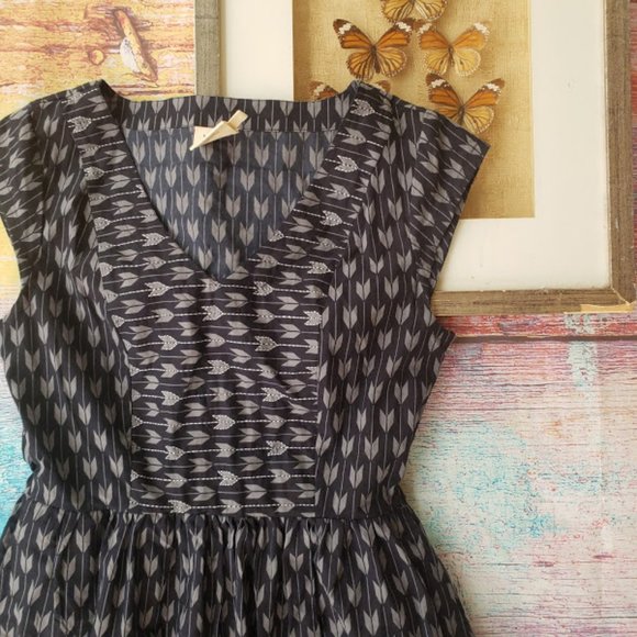 Modcloth Skillshare in the Air A-Line Arrows Dress - Picture 7 of 12